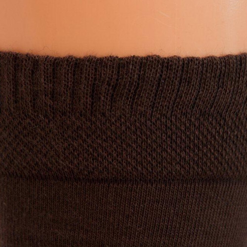 Socken ohne Gummi dunkelbraun Nahaufnahme socken ohne gummi dunkelbraun nahaufnahme