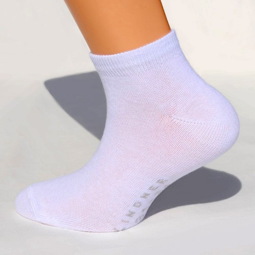 3 Paar Sneaker-Socken weiß Größe 31, 32, 33, 34